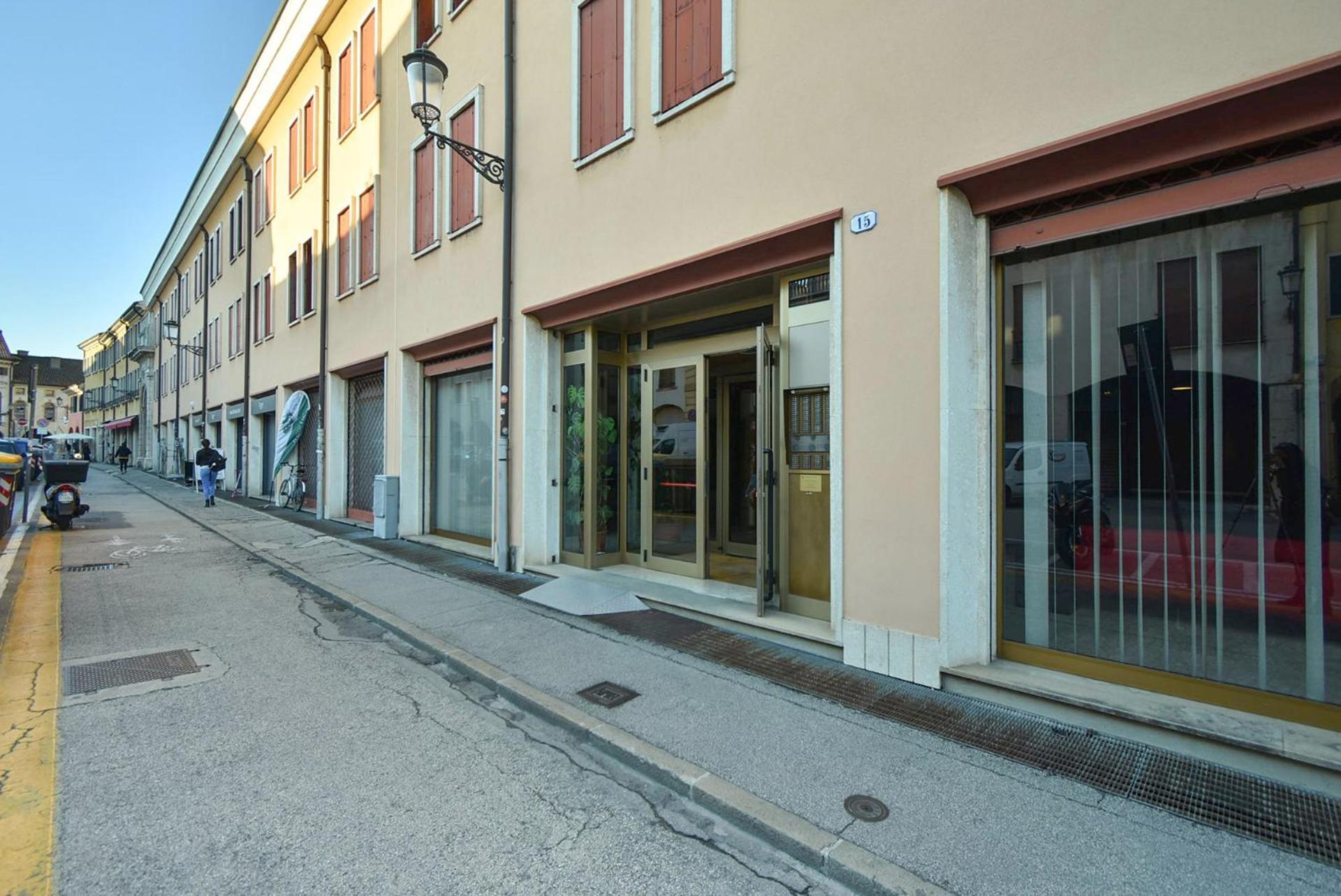 Welc-Om Portello Stylish Free Parking Apartment Padova Exterior photo