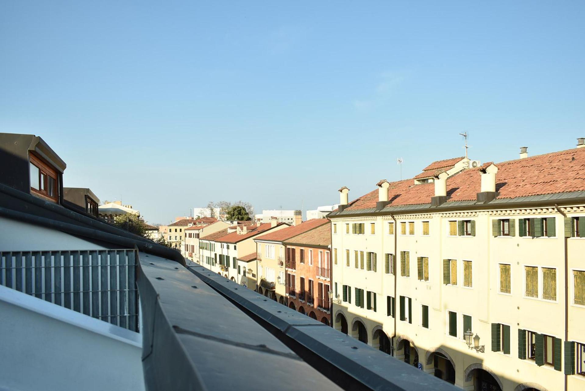 Welc-Om Portello Stylish Free Parking Apartment Padova Exterior photo