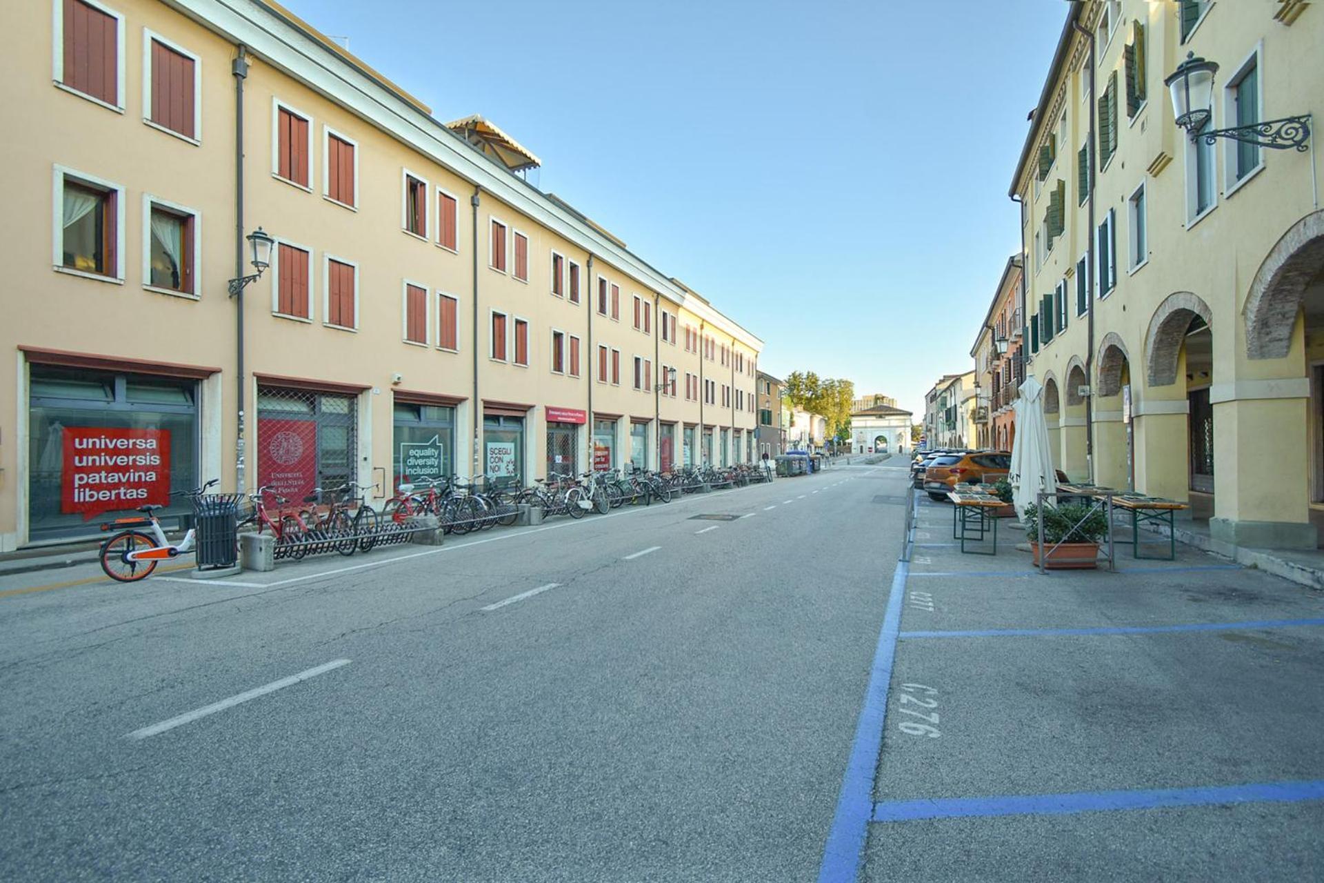 Welc-Om Portello Stylish Free Parking Apartment Padova Exterior photo